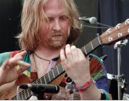 Eric Roche's Instagram, Twitter & Facebook