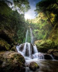 Sebenarnya untuk masuk ke area sungai kita hanya membayar biaya parkir saja. Tiket Masuk Jumog Info Wisata Hits