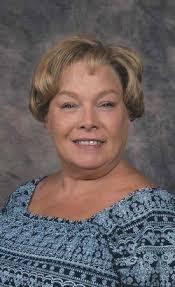 Julie Husmann's Instagram, Twitter & Facebook