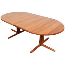 Danish Teak Round To Oval Dining Table With 2 Leaves In 2020 Oval Table Dining Dining Table Vintage Dining Room Table