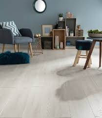 Suivez l'évolution de l'épidémie de coronavirus / covid19 dans le monde. Parquet Blanc Le Revetement De Sol Bois Blanchi C Est Chic