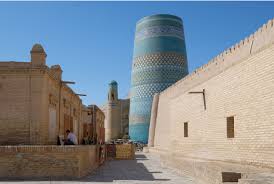 Kalta-minor Minaret – Tours to Uzbekistan & Central Asia & Caucasus