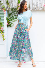 High waisted skirts are incredibly popular nowadays. How To Wear Long Skirts Without Looking Frumpy Five Outfit Ideas