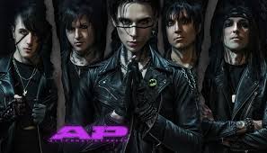 Der sattelschlepper bog gegen 8.20 uhr von der löhestraße auf die frankfurter straße in richtung. Black Veil Brides Fans Are Helping The Band More Than They Realize