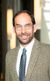 Ian Mcglynn's Instagram, Twitter & Facebook