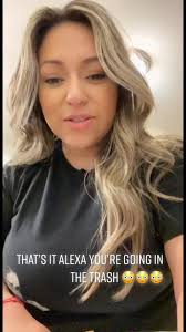 Wow 😮 I can’t believe Alexa can read our minds😳 #alexa #latinatiktok  #karolg #musttrythis