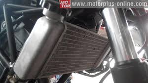 Umumnya, pemilik motor mengganti air radiator di motornya sesuai dengan warna air radiator bawaan motornya. Ini Loh Penyebab Air Radiator Motor Kamu Keluar Sendiri Tribun Jabar