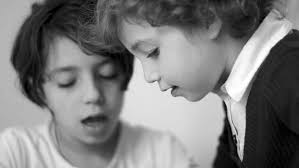 Two place value games for building fluency with non-standard partitioning