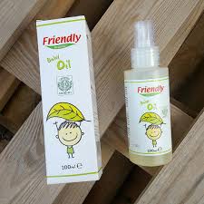 bebeginizin hassas cildine temas eden her seyi ozenle secmelisiniz sertifikali organik yaglarla ozel olarak formule edilen friendly o bebek yagi parafin bebek