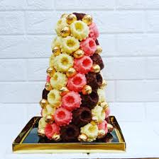 Selengkapnya langsung saja simak resep berikut ini.bahan biang2 1/2 sdm gula pasir1 sdt ragi instan100 ml air. Selalu Donut Tower Macaroon Nak Like Semata Mata Facebook
