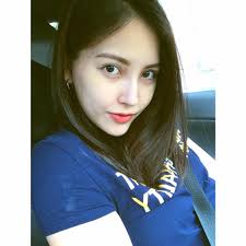 愛甯想跟大家分享我自掏腰包新買的好物-- /1028 時尚彩妝眉筆✌🏻瞬間化妝變超快速的一秒變歐美眉/Memebox Taiwan唇筆