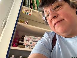 Finished the first three sections of my batik Gypsy Wife at my retreat  today. Love how it is coming together!