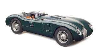 Www Diecastmodelswholesale Com 1952 Jaguar C Type British Racing Green 1 18 Diecast Model Car By Cmc 469 Diecast Model Cars Car Model British Racing Green
