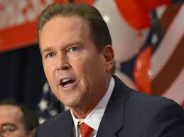 Foreign bank floated funds for Vern Buchanan's yacht as it lobbied for tax  reform