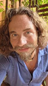 California! Catch Pickin' On The Dead at WinterWonderGrass Tahoe this  weekend! 💙⚡❤ Fri