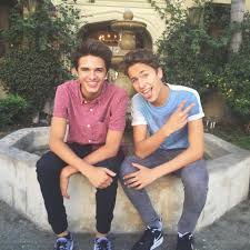 El cielo en un atardecer nunca va a terminar de. Brent Rivera Juanpa Zurita Brent Rivera Brent Celebrity Dads