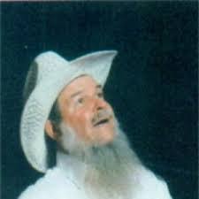 Darwin Gross's Instagram, Twitter & Facebook