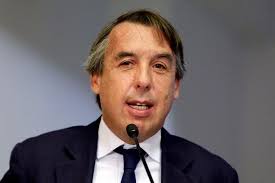 A cuántos millones ascendía la deuda de Televisa cuando Emilio Azcárraga  Jean llegó a la presidencia de la compañía - Infobae