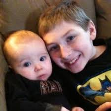 Brooke Epperson's Instagram, Twitter & Facebook