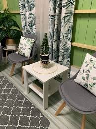 31+ sekat (partisi) ruang tamu, ruang keluarga & kantor ☀ model desain sekat atau pembatas ruangan minimalis modern dari kayu, lemari, kaca untuk dalam sebuah rumah, terdapat dua jenis ruangan yaitu ruangan yang bisa di akses umum dan ruangan pribadi yang hanya bisa di akses oleh orang. Rumah Kampung Tetapi Hiasan Ruang Tamu Mengalahkan Kondominium