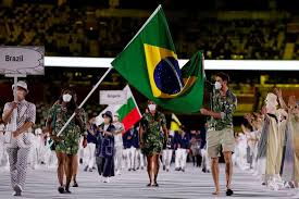 O brasil ainda não sabe quais serão todos os atletas que representarão o país nos jogos. Vibe Churrasco De Domingo Traje Do Brasil Rouba A Cena Na Festa Da Olimpiada