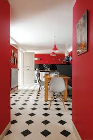 Appartement Spacieux Pour Famille Nombreuse Decoration Cuisine Moderne Cuisine Rouge Et Noir Cuisine Rouge