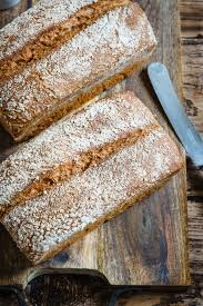 Zarter Vollkorn Butter Toast Einfach Hausgebacken Madam Rote Rube Die Landkuche Rezept Brot Selber Backen Brot Selber Backen Rezept Toastbrot Backen