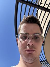 Discover Valencia Homes for Sale