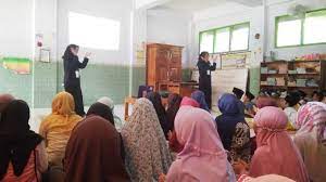 Pendidikan dari sistem pondok yang ada di patani. Sekolah Pondok Untuk Perempuan Di Terengganu Kronis A
