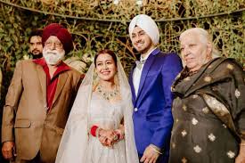 Neha kakkar finally responds to marriage rumours with aditya narayan. Neha Kakkar Rohanpreet Singh