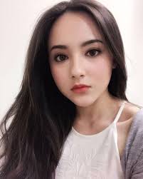 Nama saya reni (samaran) saat ini usia 28 tahun. Amoi Ohcerita