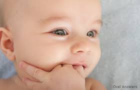 Baby Teething Symptoms 10 Signs Of A Teething Baby Oral Answers
