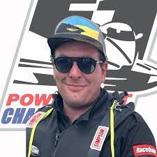 Lori Rinker's Instagram, Twitter & Facebook