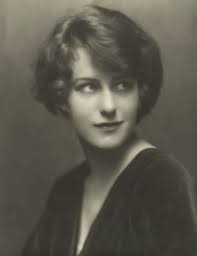 The “Tennessee Nightingale”: 40 Glamorous Photos of Grace Moore in the  1920s and '30s ~ Vintage Everyday