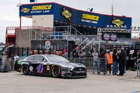 Jimmie johnson, who won the last three texas races and five of the previous seven, qualified 11th. Nascar At Texas Start Time Lineup Tv Schedule For Playoff Race