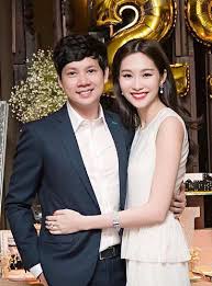 Hội bà mẹ bỉm sữa sau khi thấy. Hoa Háº­u Viá»‡t Nam Ä'áº·ng Thu Tháº£o Sáº½ Káº¿t Hon Vao Thang 10