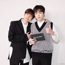 Kyuhyun just makes it that much better! Xiumin Baekhyun Solo Support Shot
