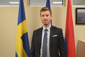Följ matchen mellan sverige och armenien här. Patrik Svensson On Twitter Welcome Martin Fredriksson Newly Appointed Charge D Affaires Of The Embassy Of Sweden In Yerevan Swedeninarmenia