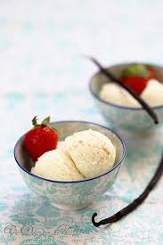Glace A La Vanille Sans Oeufs Fiordilatte Un Dejeuner De Soleil Glace Vanille Desserts Froids Creme Glacee Vegetalienne