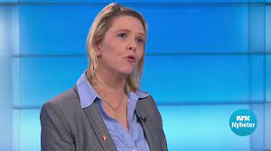 Historien viser at sylvi listhaug gladelig går i klinsj med både den ene og den andre. Erna Viste Tenner Sylvi Viste Kors Document