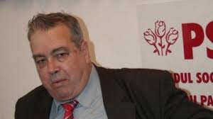 Pensie de serviciu pentru cadrele didactice cu 30 de ani vechime în învăţământ. Culisele Statului Paralel Anghel Stanciu Parlamentarul Cu È™ase Mandate Care A Inventat Pensiile Speciale