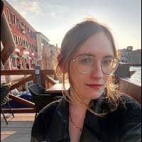 Josephine Mann's Instagram, Twitter & Facebook