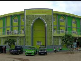 Peran kiai dan santri tentu sentral dalam. Inilah 7 Pondok Pesantren Terbaik Di Cirebon Kuwaluhan Com