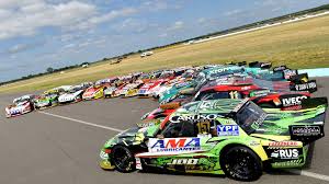 Turismo carretera (road racing, lit., road touring) is a popular stock car racing series in argentina, and the oldest auto racing series still active in the world. Cuanto Cuesta Una Carrera De Turismo Carretera Y El Negocio Que Genera A Su Alrededor Infobae