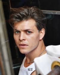 Alex H. Andersen Blog — What would you do if your best friend started...