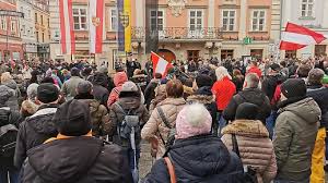 Insgesamt bietet hörzu mit über 170 sendern die ganze vielfalt des deutschen fernsehprogramms. Neue Polizeistrategie Gegen Cov Demos Wien Orf At