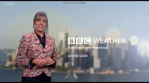 She graduated from the university of middlesex in 1988 with a ba hons in music and drama. Louise Lear Bbc World Weather June 9th 2020 Youtube