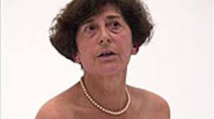 Esther Ferrer, la primera 'performer' española, obtiene el Premio Nacional  de Artes Plásticas