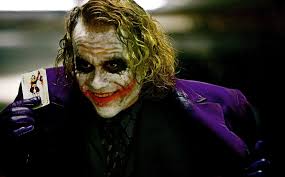 The batman und joker schlechte nachrichten fur fans von robert. Zum 10 Todestag Des Schauspielers Heath Ledgers Vater Zeigt Joker Tagebuch Seines Sohnes Musikexpress