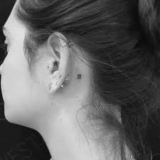 Old English Style S Tattoo Behind The Left Ear Tattoos Tattoo Fonts Red Tattoos